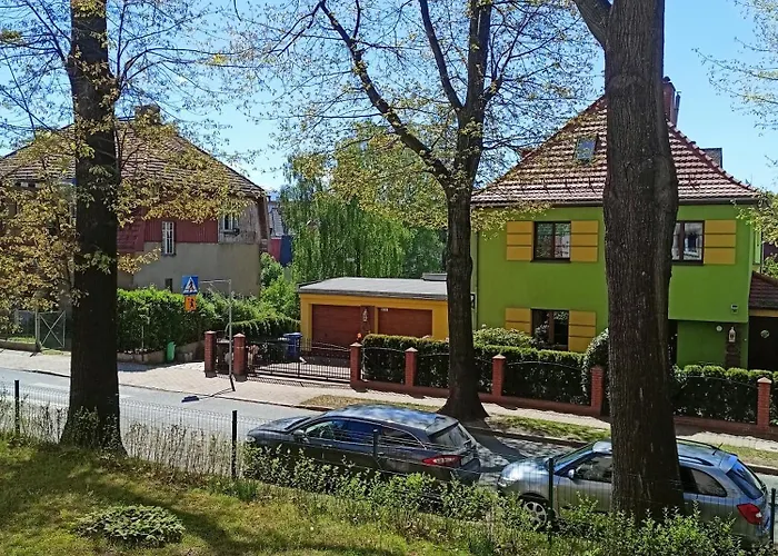 Apartment Slowackiego 41 *